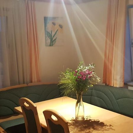 Guggenthal Green Orange المظهر الخارجي الصورة